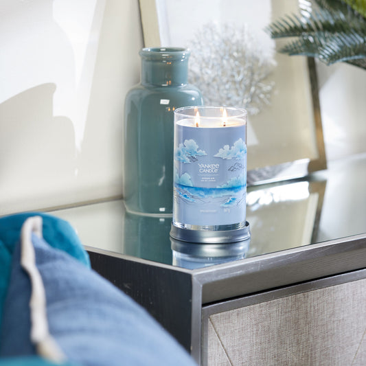 Yankee Candle® Signature Tumbler didelė žvakė – Ocean Air