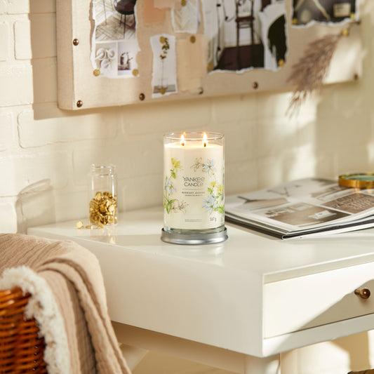 Yankee Candle® Signature Tumbler didelė žvakė – Midnight Jasmine