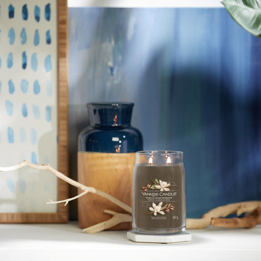 Yankee Candle® Signature didelė žvakė – Vanilla Bean Espresso