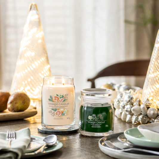 Yankee Candle® Signature didelė žvakė – White Spruce & Grapefruit