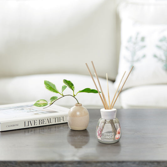 Yankee Candle Pink Sands™– kvapų difuzorius su lazdelėmis