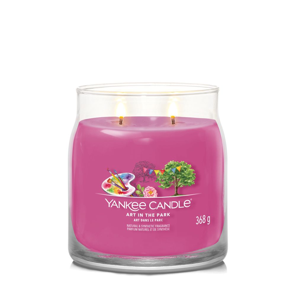 Yankee Candle® Signature vidutinė žvakė – Art in the Park