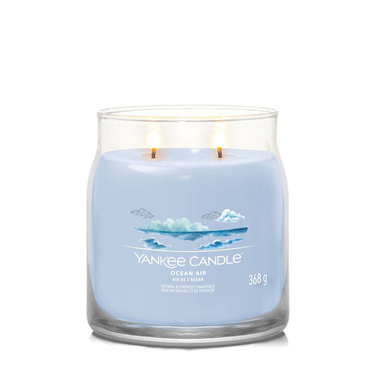 Yankee Candle® Signature vidutinė žvakė – Ocean Air