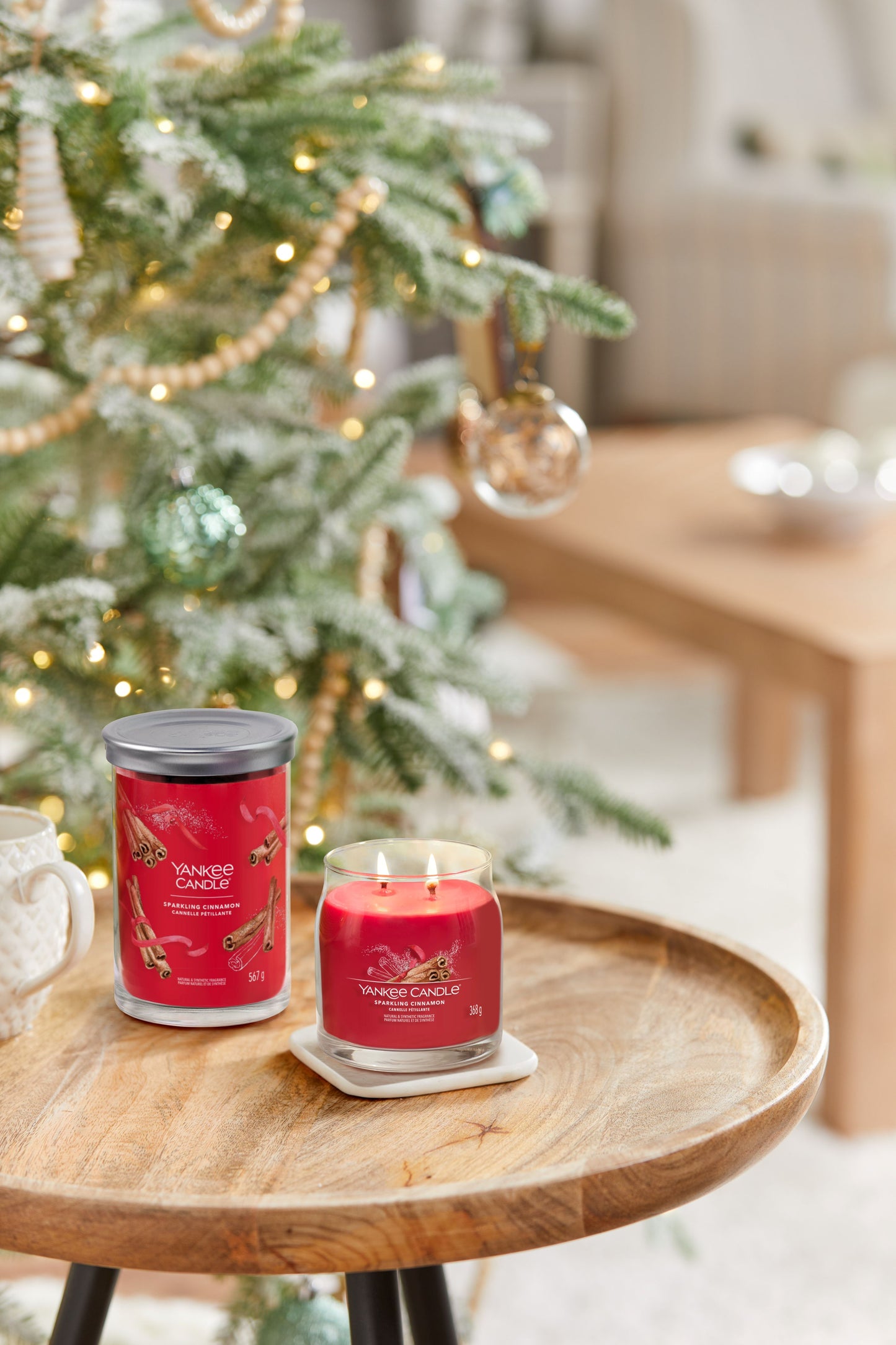 Yankee Candle® Signature vidutinė žvakė – Sparkling Cinnamon