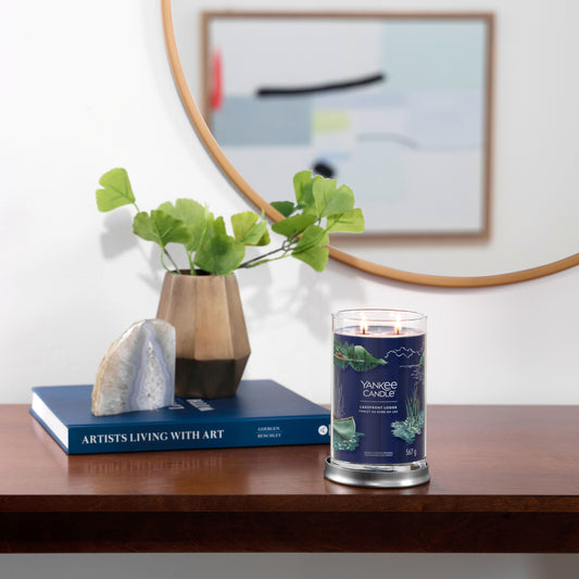 Yankee Candle® Signature Tumbler didelė žvakė – Lakefront Lodge