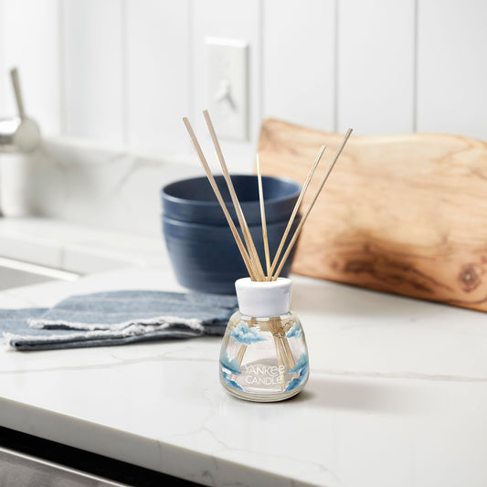 Yankee Candle Ocean Air– kvapų difuzorius su lazdelėmis