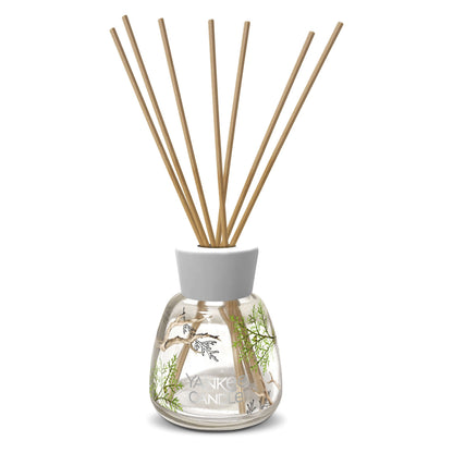 Yankee Candle Bayside Cedar – kvapų difuzorius su lazdelėmis