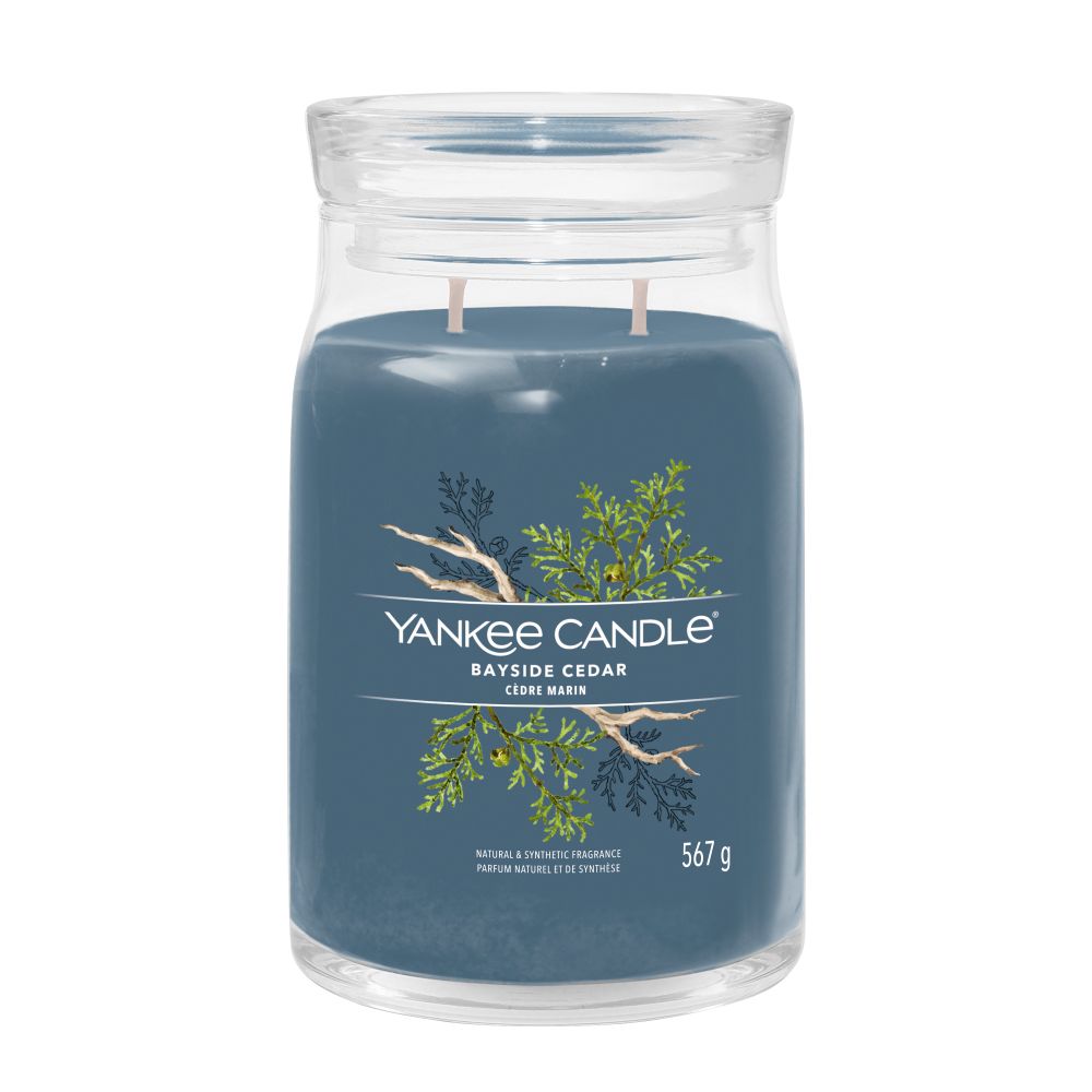 Yankee Candle® Signature didelė žvakė – Bayside Cedar
