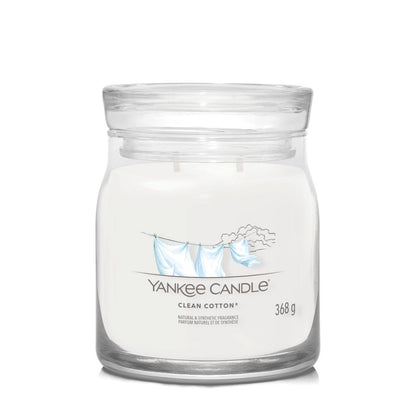 Yankee Candle® Signature vidutinė žvakė – Clean Cotton®