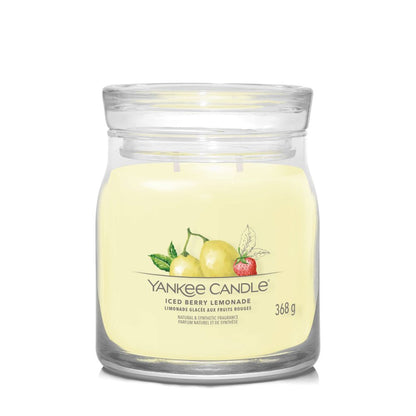 Yankee Candle® Signature vidutinė žvakė – Iced Berry Lemonade