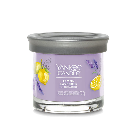 Yankee Candle Signature kolekcijos maža stiklinė žvakė – Lemon Lavender