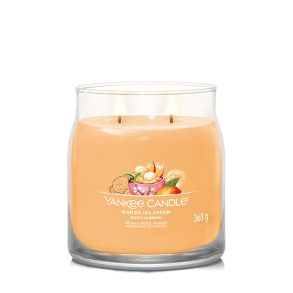 Yankee Candle® Signature vidutinė žvakė – Mango Ice Cream