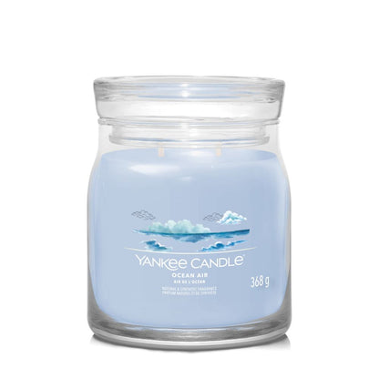 Yankee Candle® Signature vidutinė žvakė – Ocean Air
