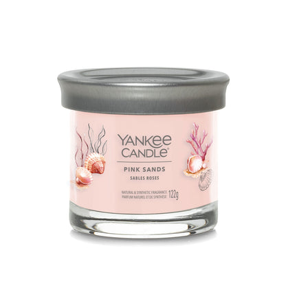 Yankee Candle Signature kolekcijos maža stiklinė žvakė – Pink Sands™