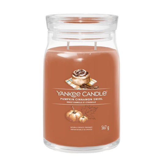 Yankee Candle® Signature didelė žvakė – Pumpkin Cinnamon Swirl