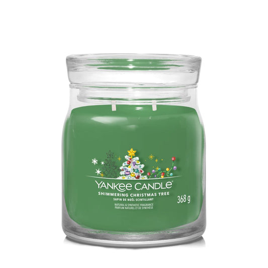 Yankee Candle® Signature vidutinė žvakė – Shimmering Christmas Tree