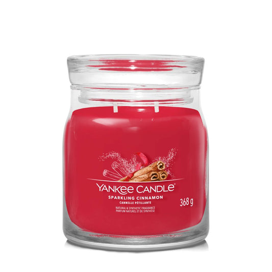 Yankee Candle® Signature vidutinė žvakė – Sparkling Cinnamon