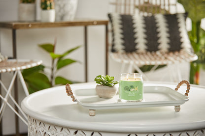 Yankee Candle® Signature vidutinė žvakė – Vanilla Lime