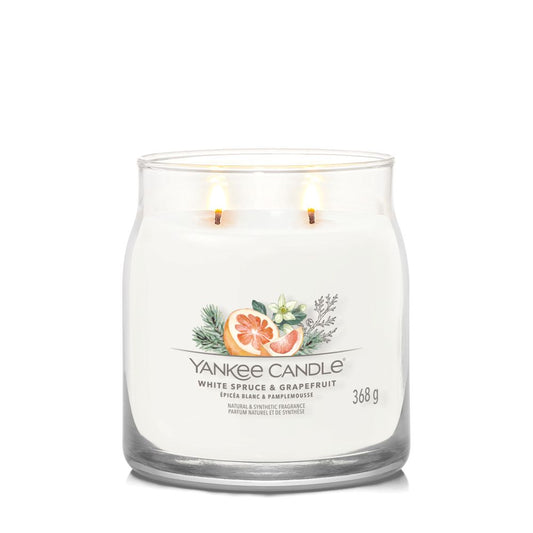 Yankee Candle® Signature vidutinė žvakė – White Spruce & Grapefruit