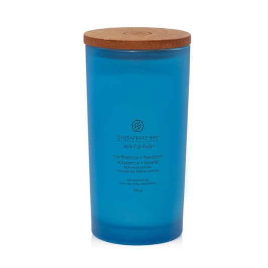 Chesapeake Bay Candle didelė žvakė – Confidence & Freedom (Oak Moss Amber)