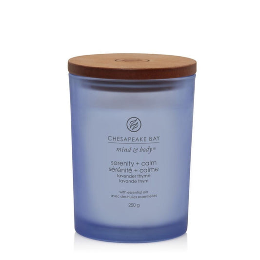 Chesapeake Bay Candle vidutinė žvakė – Serenity & Calm (Lavender Thyme)